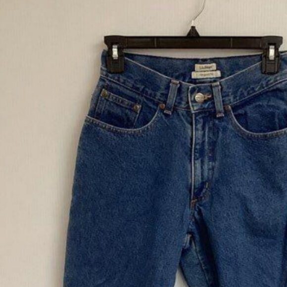 L.L. Bean women size 4 Reg Fit blue zipper/button flannel lined jeans - Picture 2 of 6